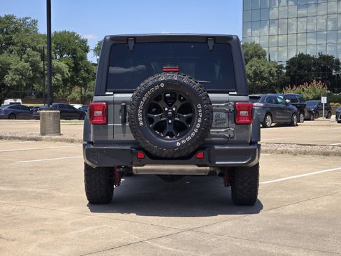 Used 2022 Jeep Wrangler Unlimited Sport AWD/4WD image 5