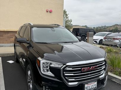 Used 2022 GMC Terrain SLT w/ Tech Package