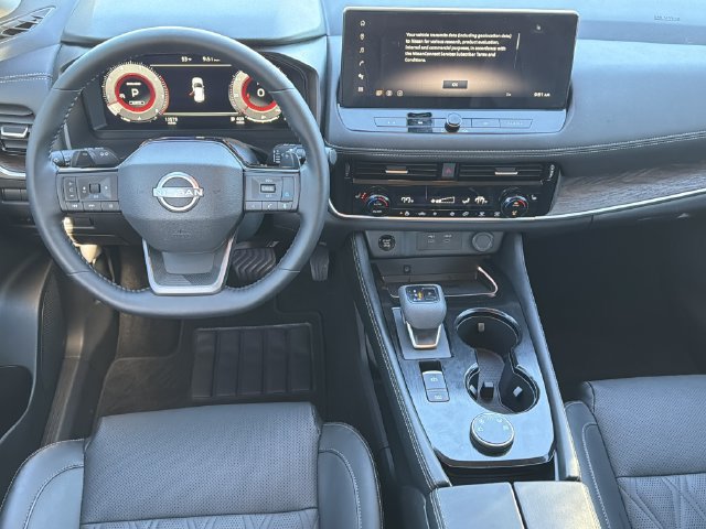 Certified 2025 Nissan Rogue Platinum AWD/4WD image 25