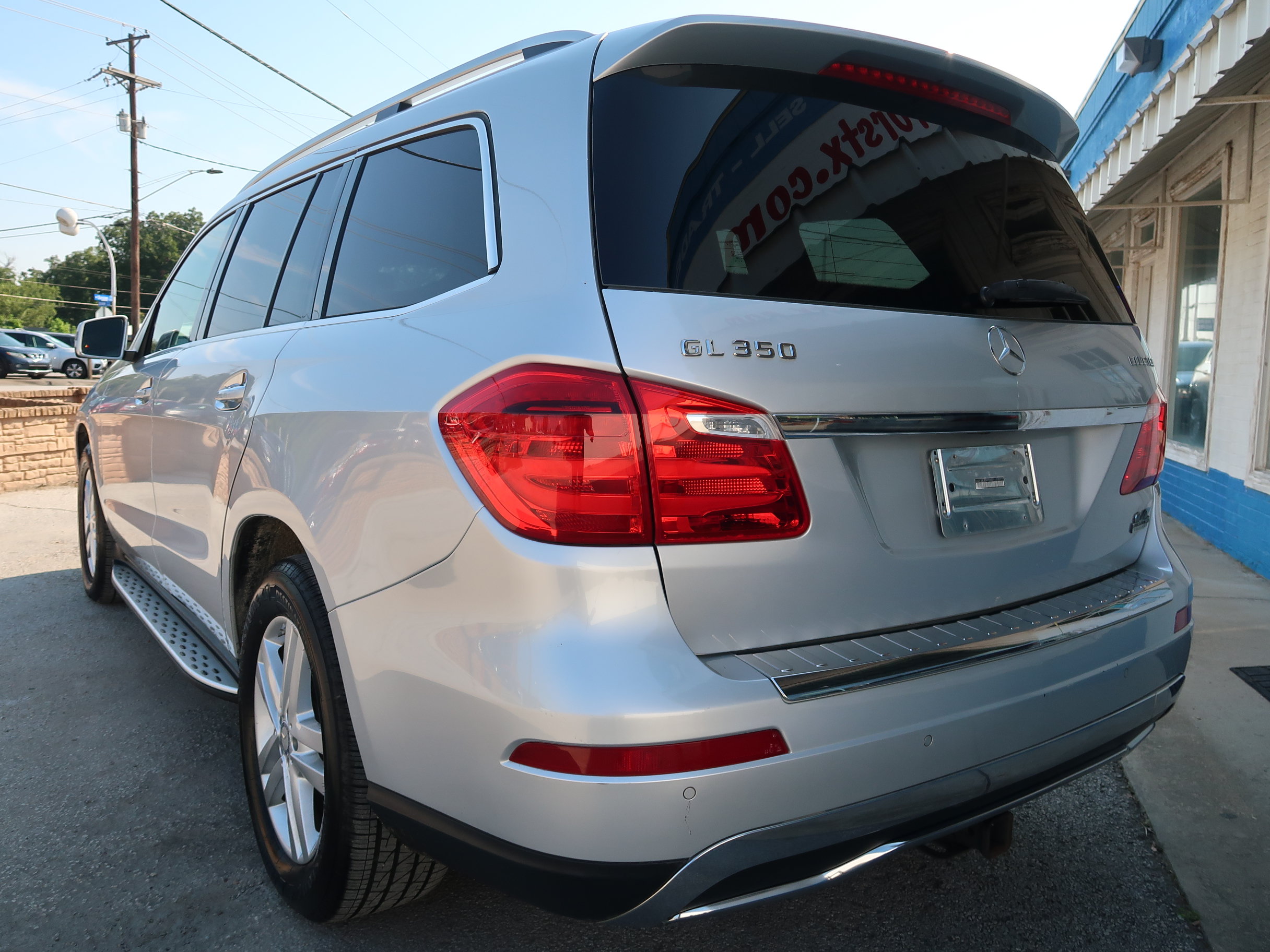 Used 2014 Mercedes-Benz GL 350 BlueTEC 4MATIC image 7