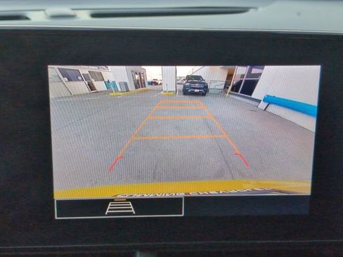 Certified 2024 Chevrolet Trax RS w/ Sunroof Package FWD image 14