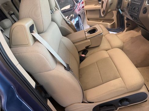 Used 2005 Ford F150 STX RWD image 24