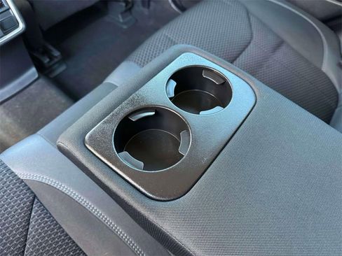 Used 2023 Subaru Forester Premium image 12