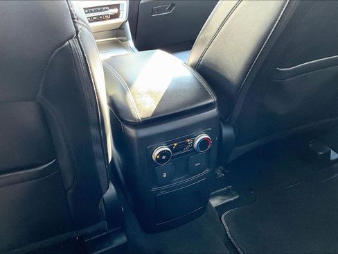 Used 2024 Ford Explorer XLT w/ Equipment Group 202A AWD/4WD image 11