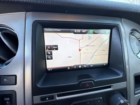 Used 2015 Ford Expedition EL XLT w/ Equipment Group 202A image 14