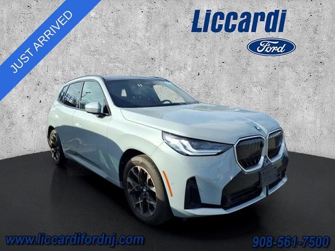 Used 2025 BMW X3 xDrive30i AWD/4WD image 1