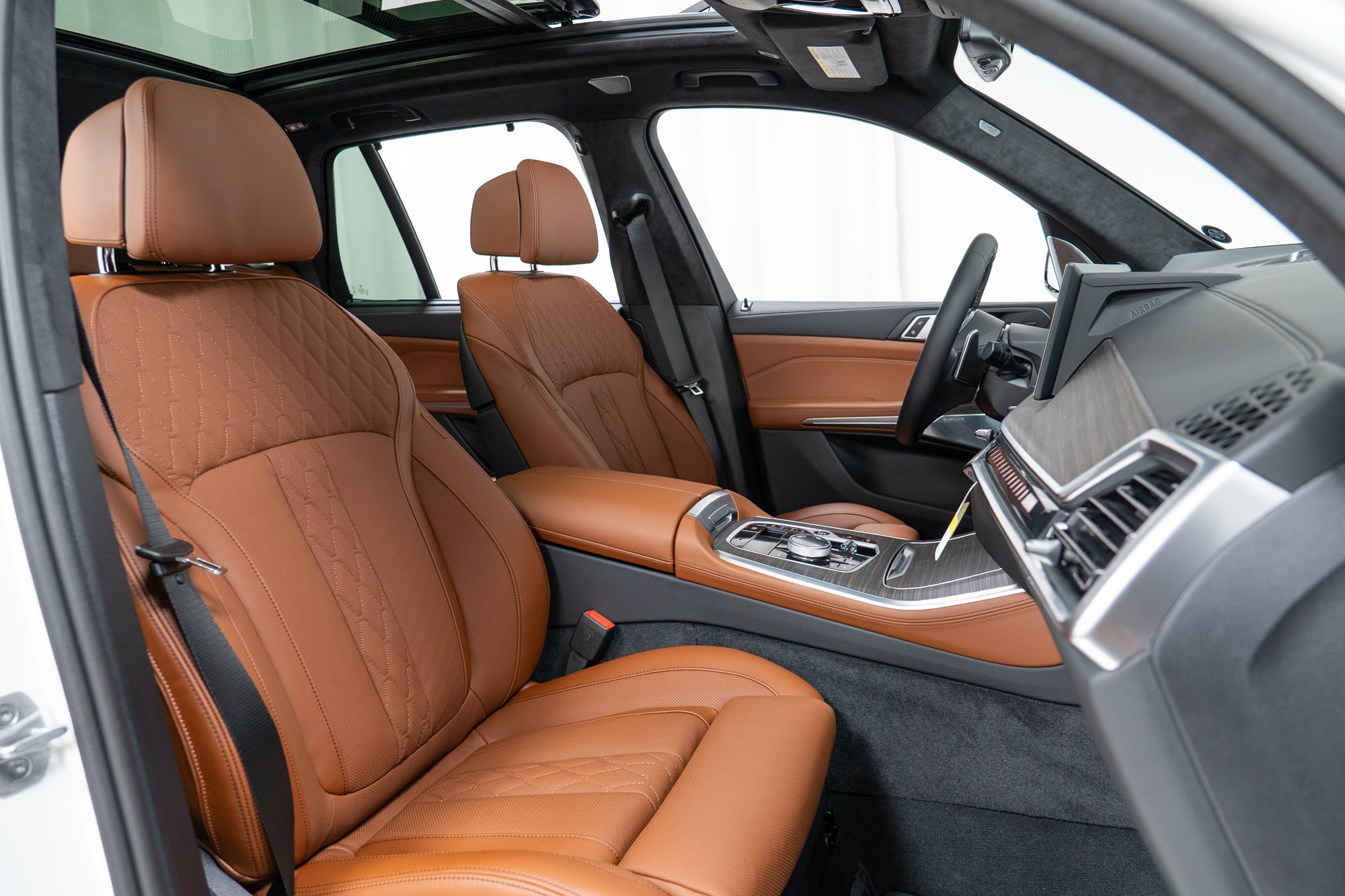 New 2026 BMW X5 M60i AWD/4WD image 21