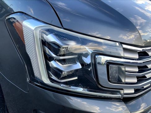 Used 2019 Ford Expedition Limited RWD image 27