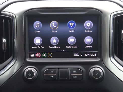 Used 2021 Chevrolet Silverado 1500 LT image 16