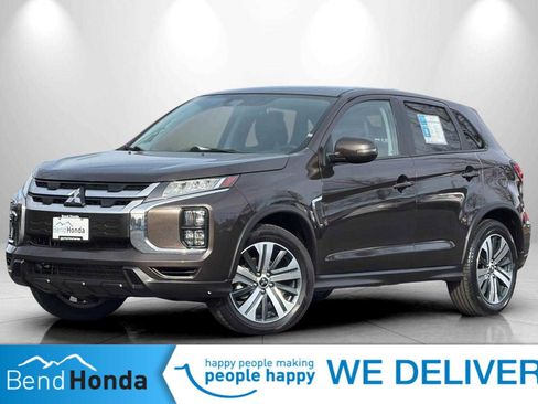 Used 2024 Mitsubishi Outlander Sport SE image 1