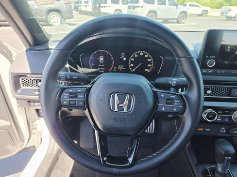Used 2024 Honda Civic Sport image 19