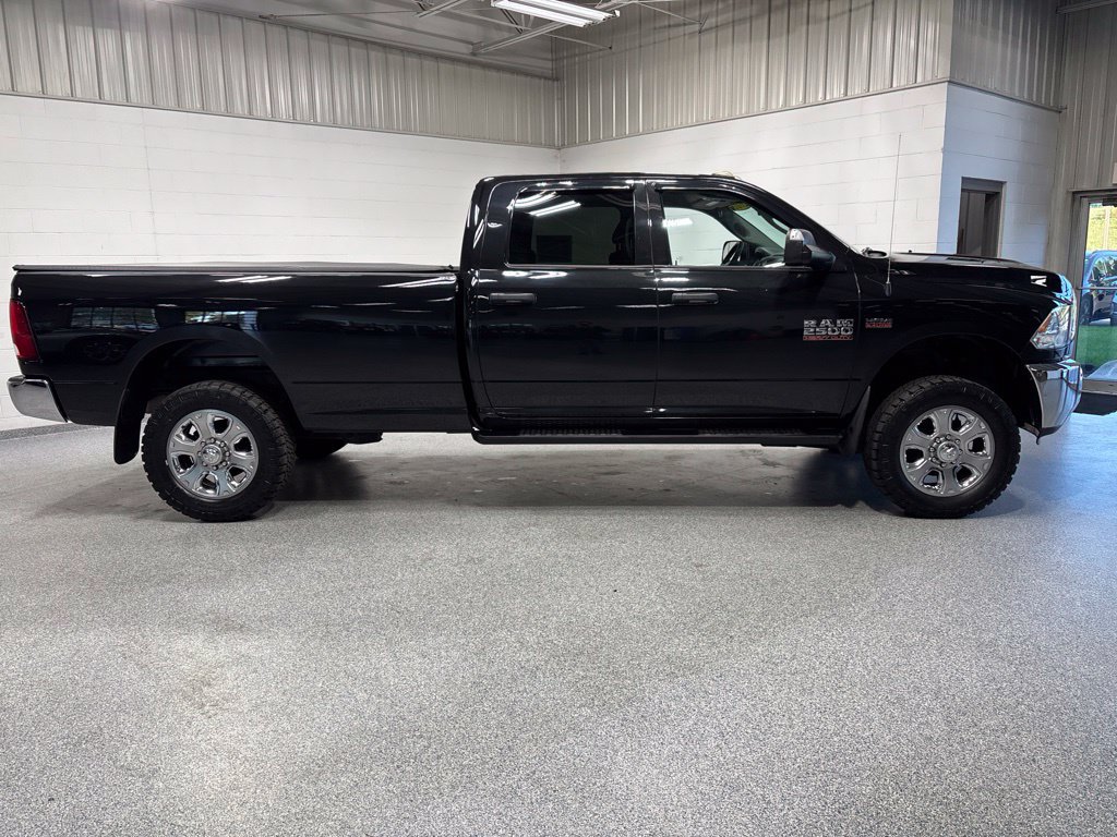 Used 2018 RAM 2500 Tradesman w/ Chrome Appearance Group AWD/4WD image 8