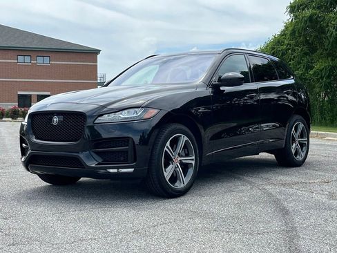 Used 2018 Jaguar F-PACE R-Sport AWD/4WD image 3