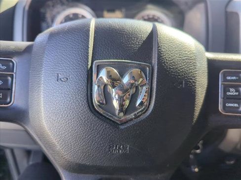 Used 2015 RAM 1500 Express image 21