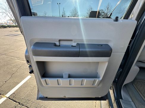 Used 2008 Ford F250 XLT image 18