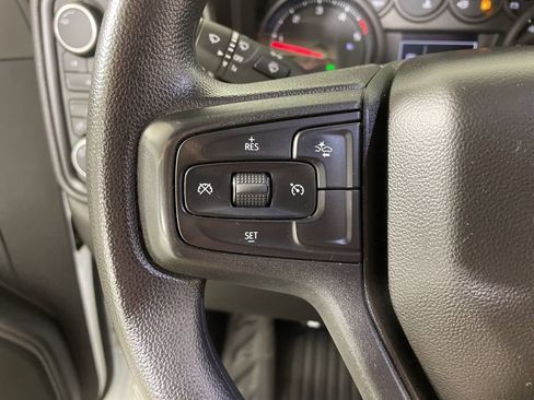 Used 2025 Chevrolet Silverado 3500 W/T image 13