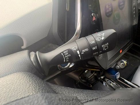 Used 2019 Toyota Prius Limited FWD image 17