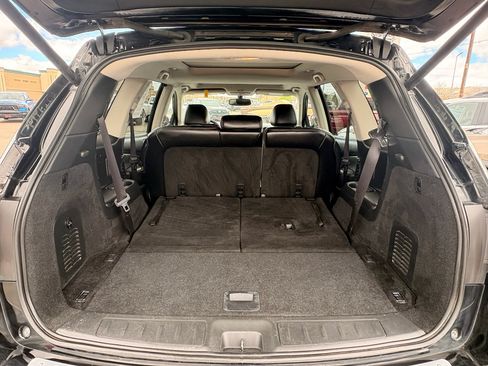 Used 2020 Nissan Pathfinder Platinum AWD/4WD image 10