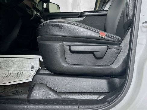 Used 2019 RAM 2500 Tradesman w/ Chrome Appearance Group image 22