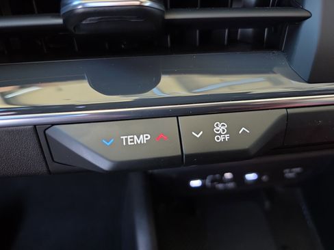 Certified 2025 Kia K4 GT-Line w/ GT-Line Premium Package image 16