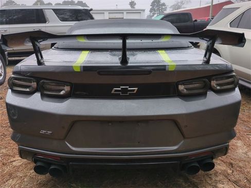 Used 2020 Chevrolet Camaro SS image 6