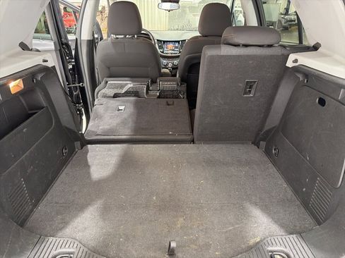 Used 2019 Chevrolet Trax LS w/ Tint and Cruise Package image 28