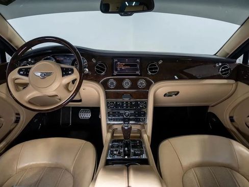 Used 2011 Bentley Mulsanne RWD image 12