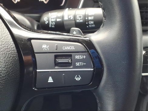 Used 2025 Honda Pilot EX-L image 27