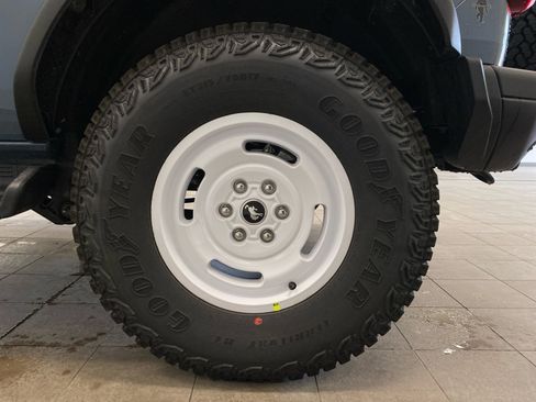 New 2025 Ford Bronco Heritage Edition image 30