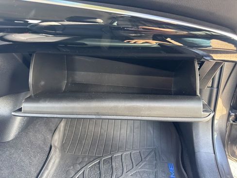 Used 2020 Toyota Prius Prime Limited image 13