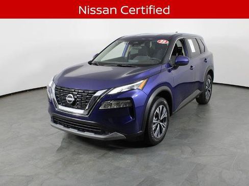 Certified 2023 Nissan Rogue SV FWD image 2