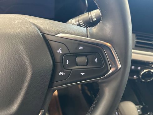 Used 2024 Chevrolet Trax LT w/ Driver Confidence Package FWD image 25