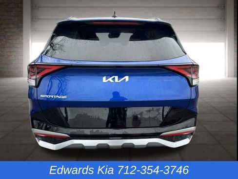 Used 2023 Kia Sportage SX image 5