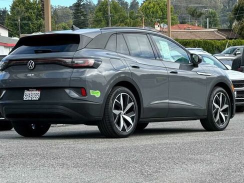 Used 2023 Volkswagen ID.4 Pro S RWD image 4