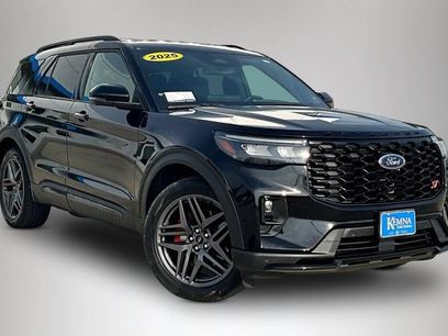 Used 2025 Ford Explorer ST