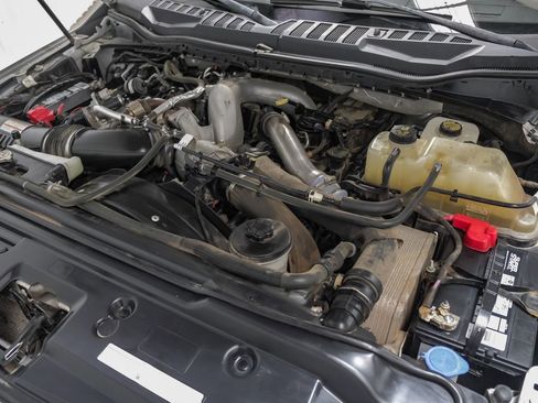 Used 2022 Ford F350 Lariat w/ Lariat Ultimate Package image 58