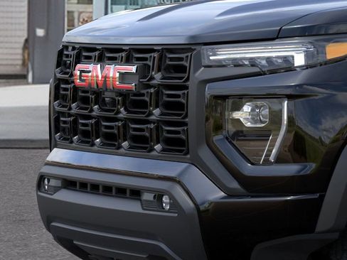 New 2026 GMC Canyon Elevation w/ Convenience Package image 22