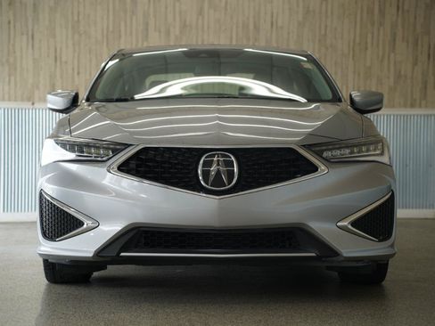 Used 2020 Acura ILX FWD image 3