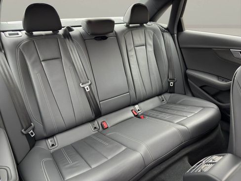 Used 2024 Audi A4 2.0T Premium Plus image 19