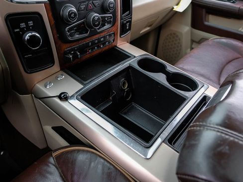 Used 2015 RAM 3500 Laramie Longhorn AWD/4WD image 27