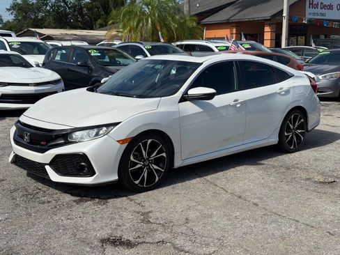 Used 2019 Honda Civic Si image 2