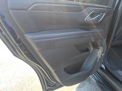Used 2024 Chevrolet Tahoe RST w/ Luxury Package RWD image 30