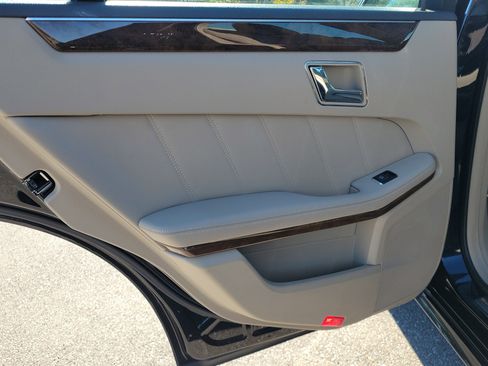 Used 2010 Mercedes-Benz E 350 E 350 Luxury image 11