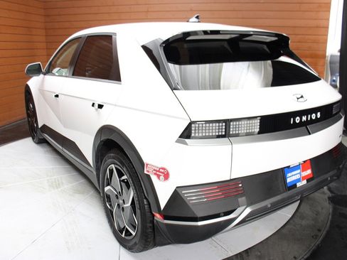 Used 2023 Hyundai Ioniq 5 SEL w/ Cargo Package image 9