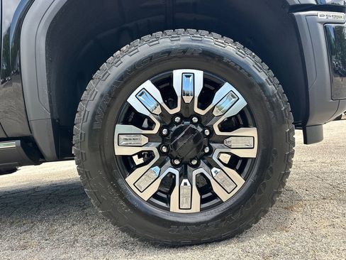 New 2026 GMC Sierra 2500 Denali w/ Denali Reserve Package AWD/4WD image 13