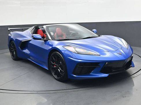 Used 2023 Chevrolet Corvette Stingray Preferred Conv w/ 2LT image 2