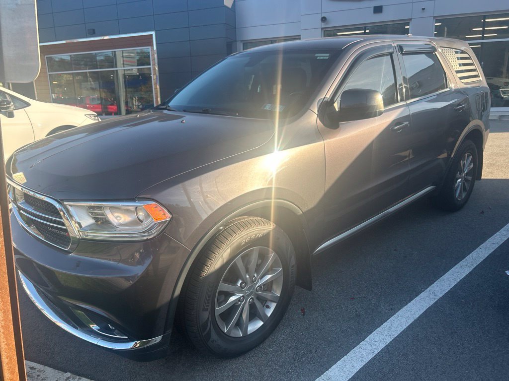 Used 2018 Dodge Durango SXT w/ 3rd Row Seating Group AWD/4WD image 3