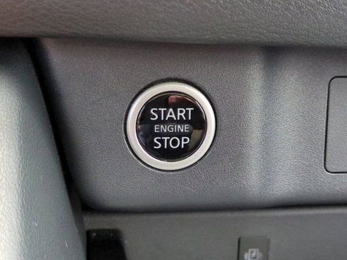 Used 2023 Nissan Rogue Platinum w/ Platinum Premium Package FWD image 26