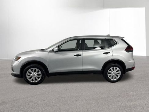 Used 2019 Nissan Rogue S AWD/4WD image 28