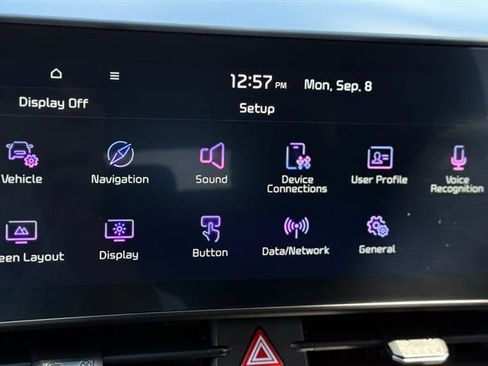 Used 2024 Kia Sportage EX image 31